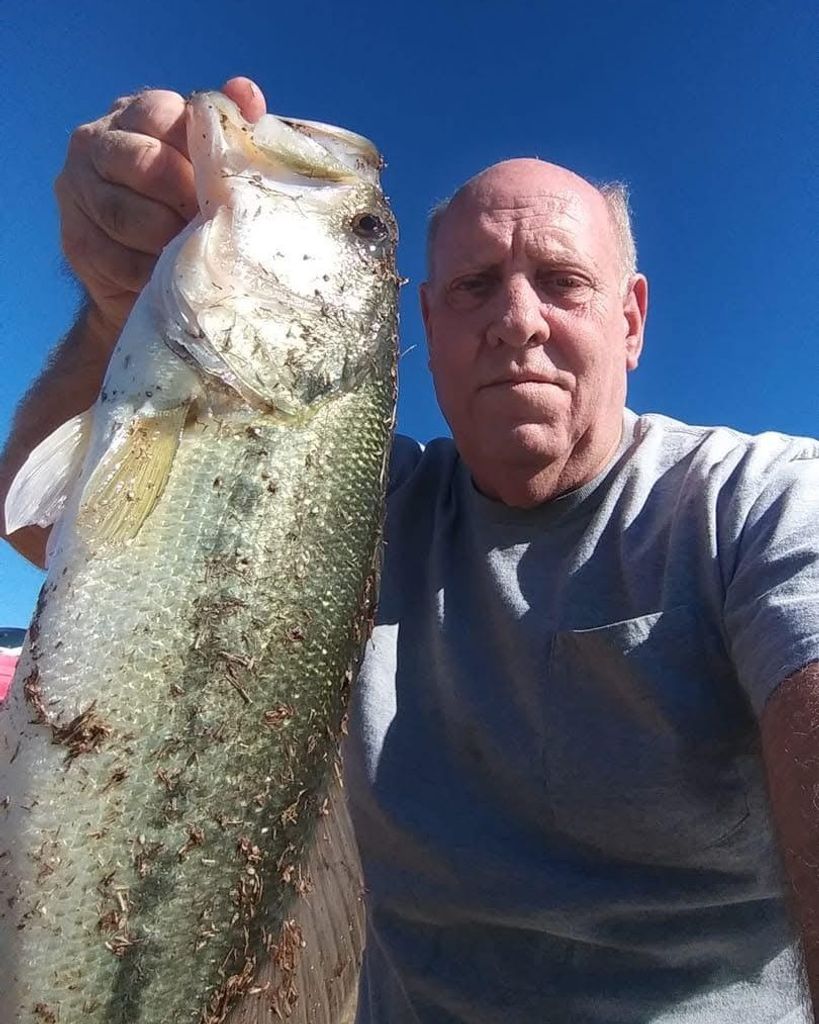 Bob Ray Burns Jr. Profile Photo