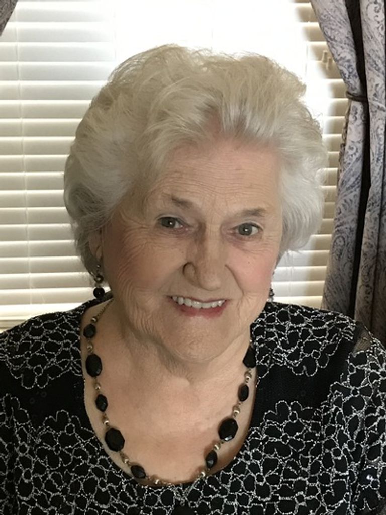 Elizabeth Houston Profile Photo