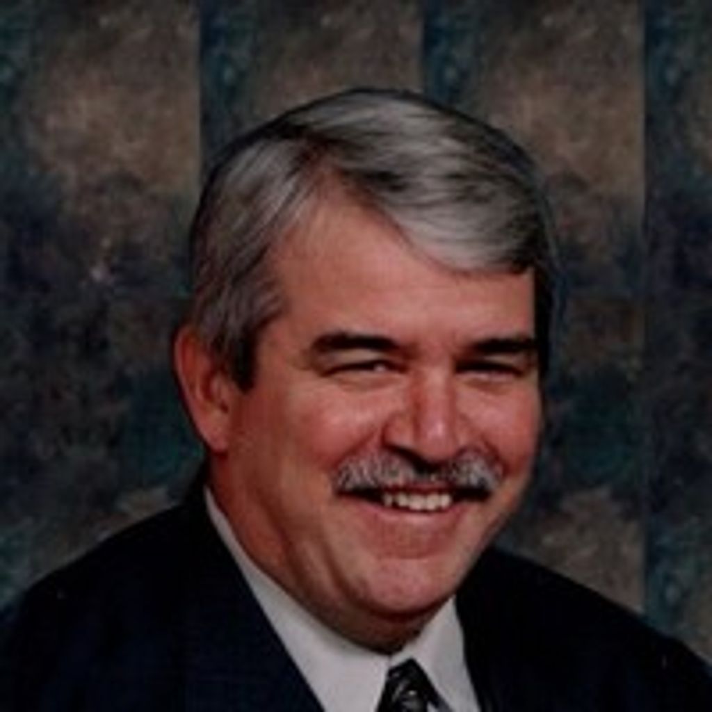 Tom Cornwell Profile Photo
