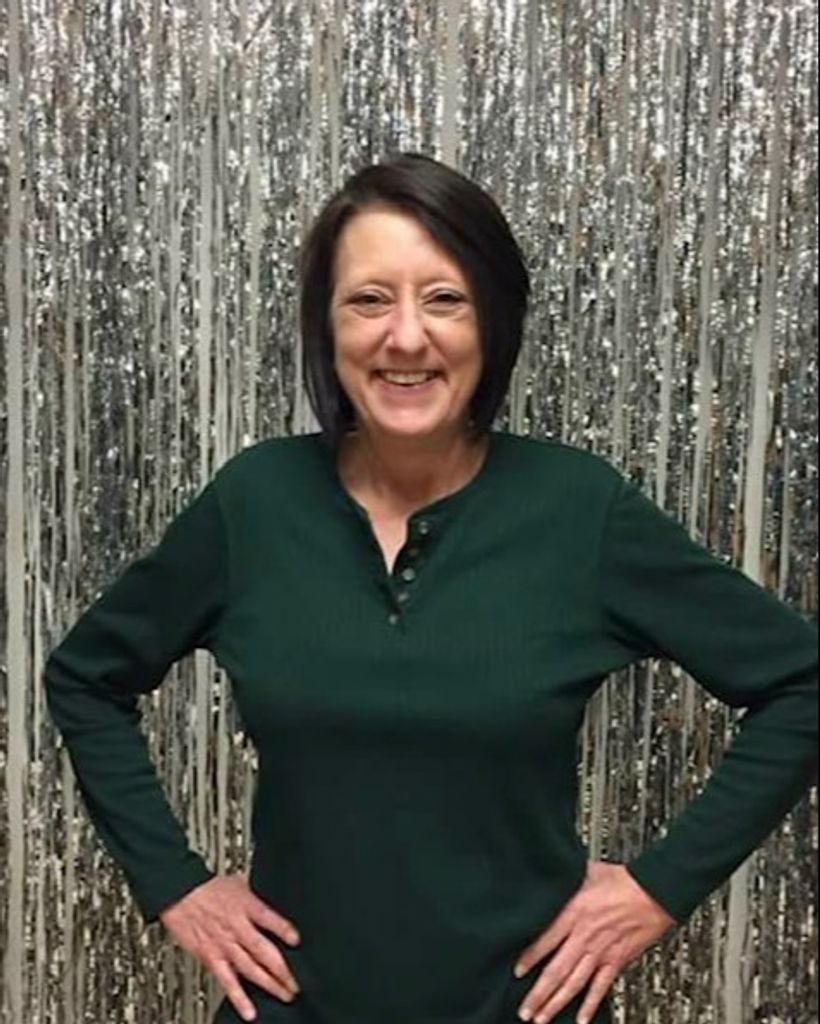 Larissa Lynn McLean Profile Photo
