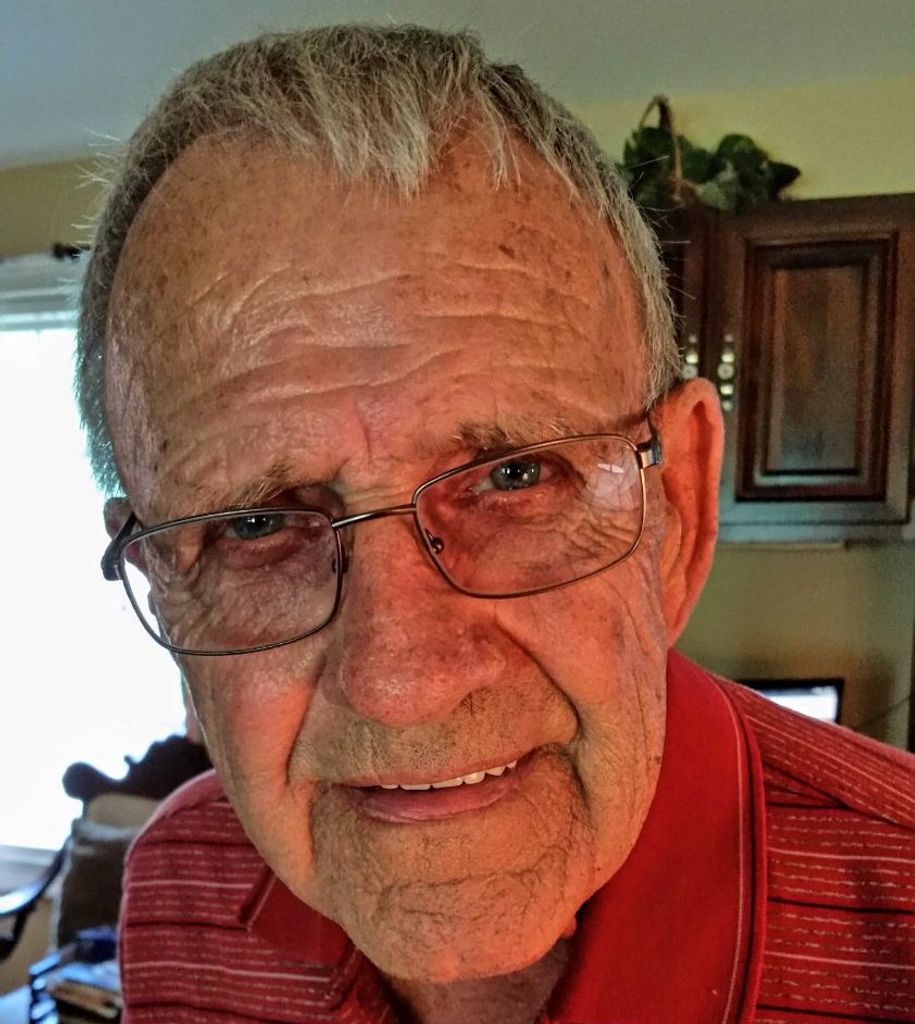 Thomas "Tommy" Mallichek Profile Photo