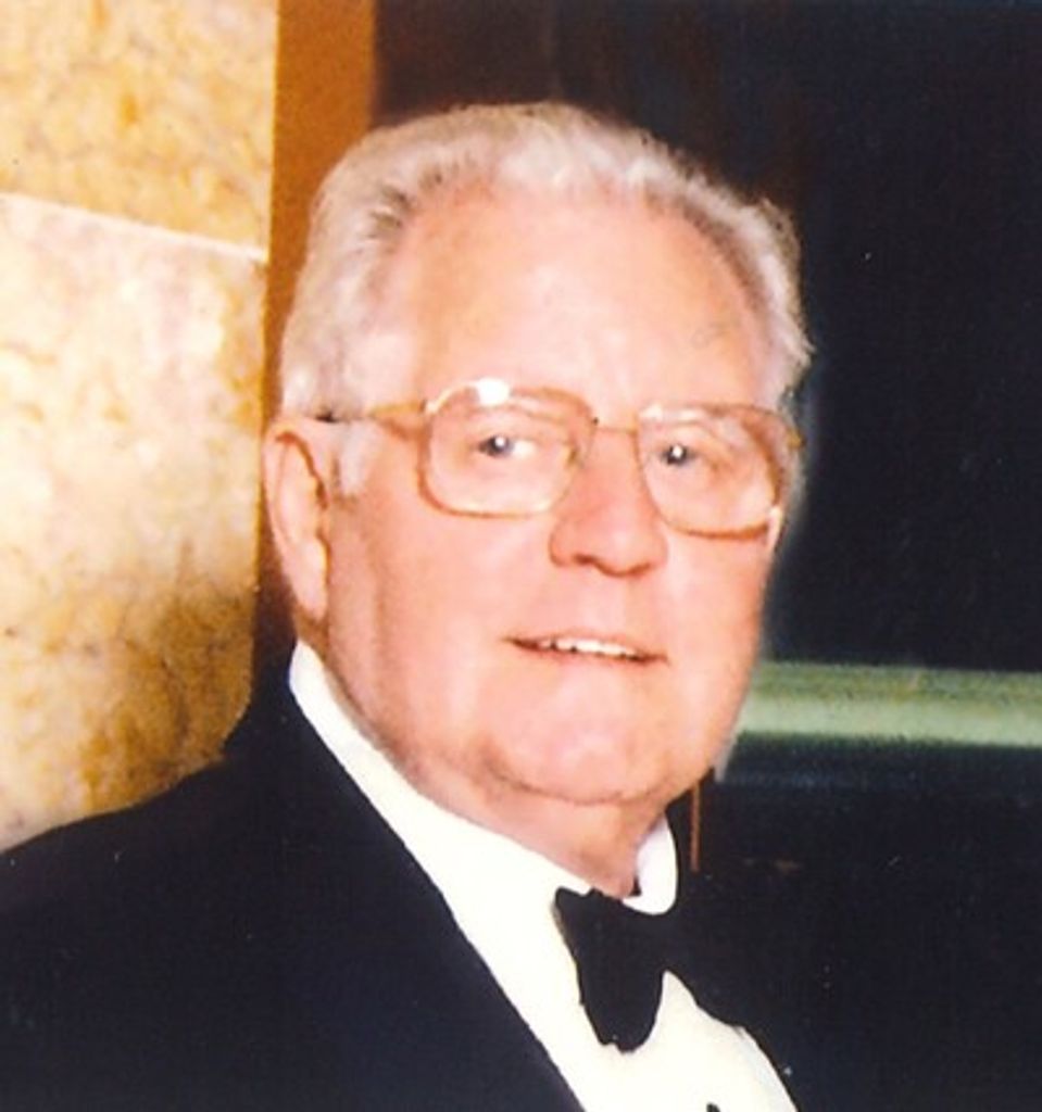 M.L. 'Curley' Dunsmore Profile Photo