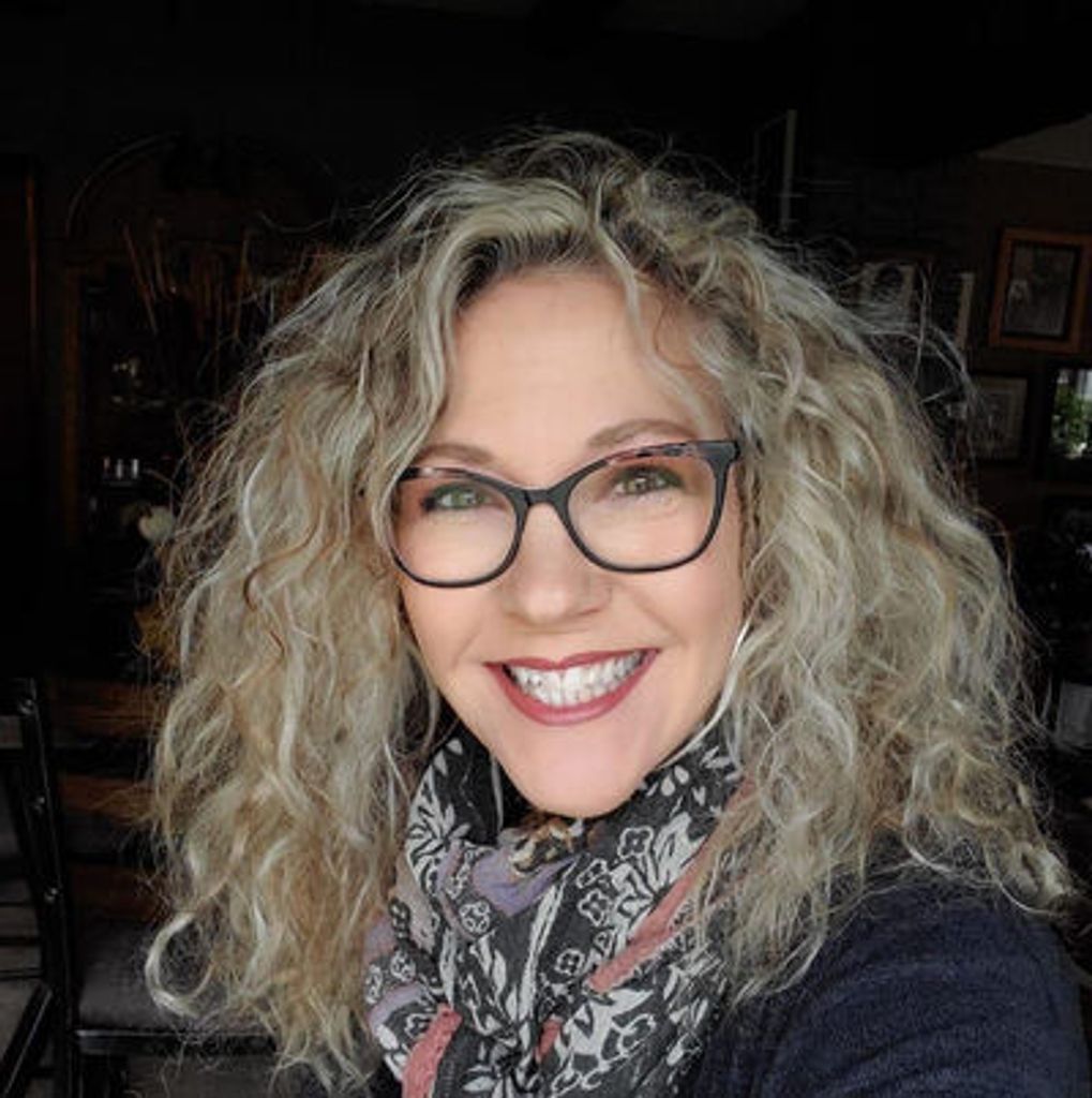 Betsy Jo "Bj" Jaeckels Profile Photo