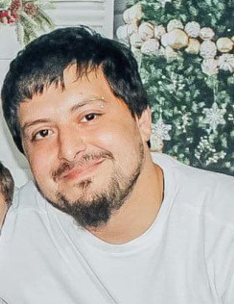 Daniel Velasques Profile Photo