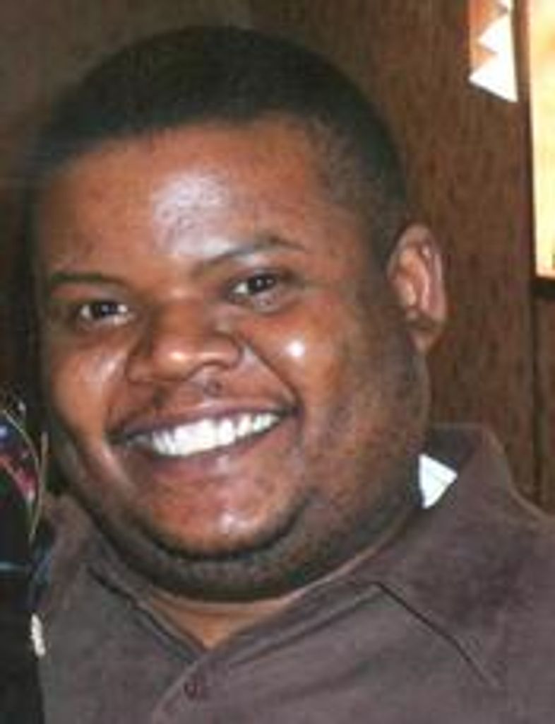 Frederick Lamont Mays Profile Photo