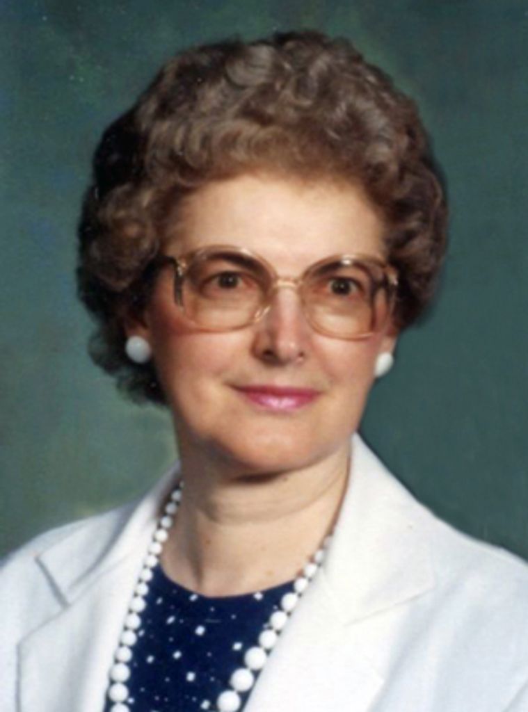 Agnes "Alvina" (Loeb)  Fischbach