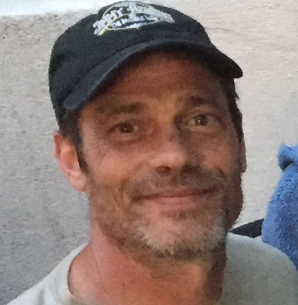 Chris   Shannon
