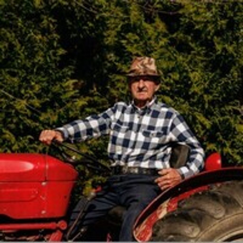 Garnet Carlton Overbey Profile Photo