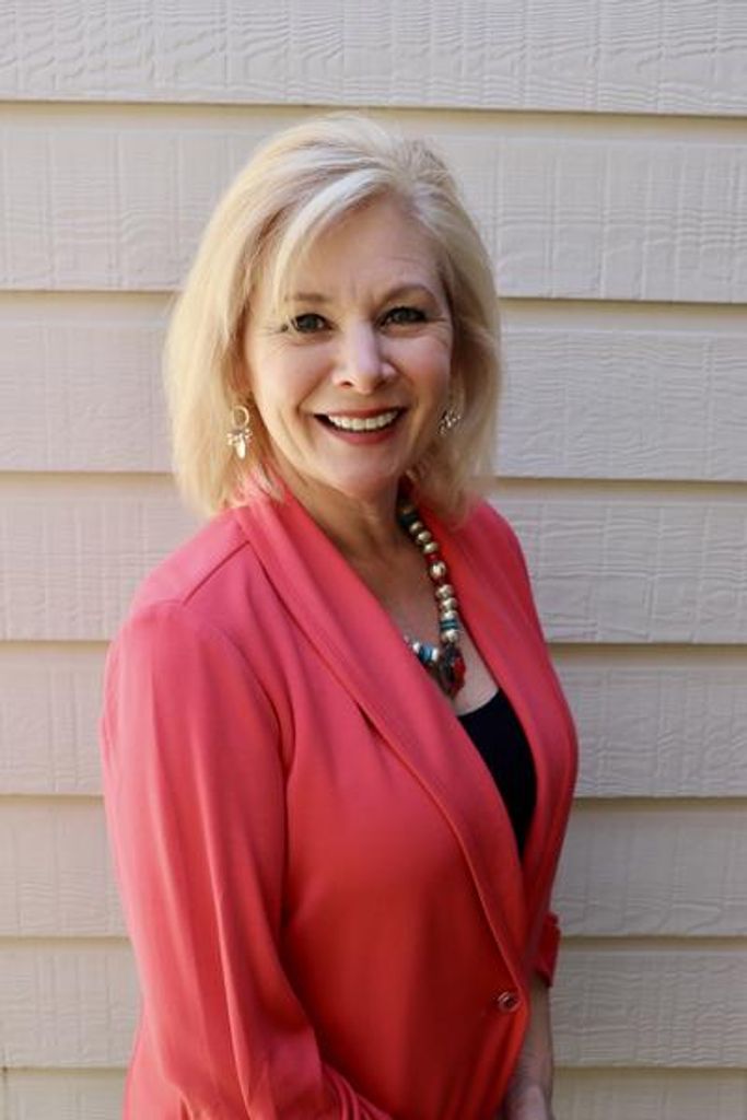 Eileen Suzette Flusche Profile Photo