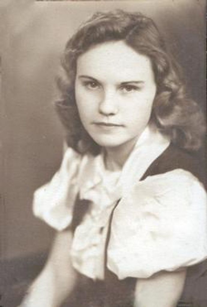 Evelyn Louise Hochstetler Profile Photo