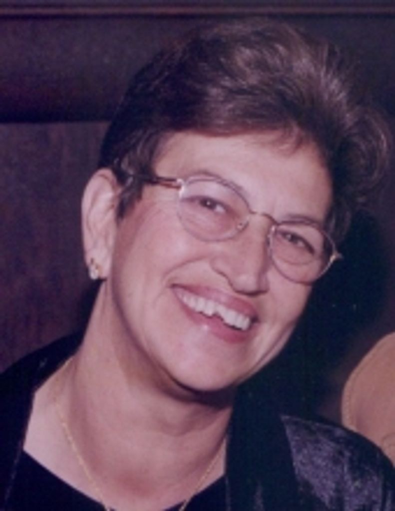 Betty Larsson Thomas