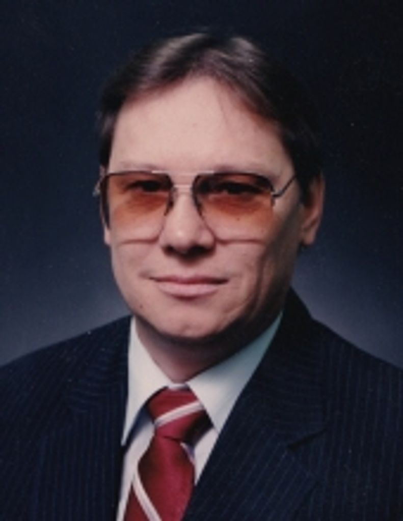 Mr. Timothy  Alan Ecker 