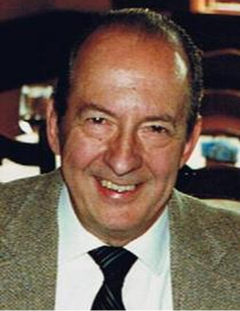 Leon Wrobel Profile Photo