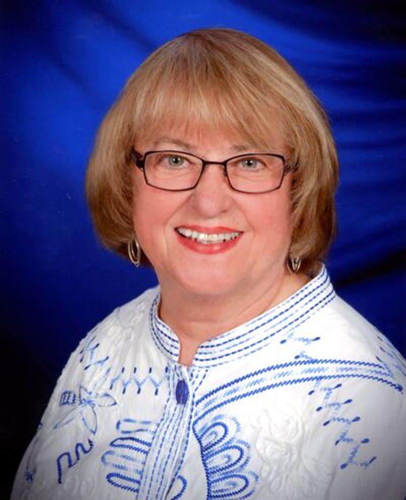 Rosemary Myers Profile Photo