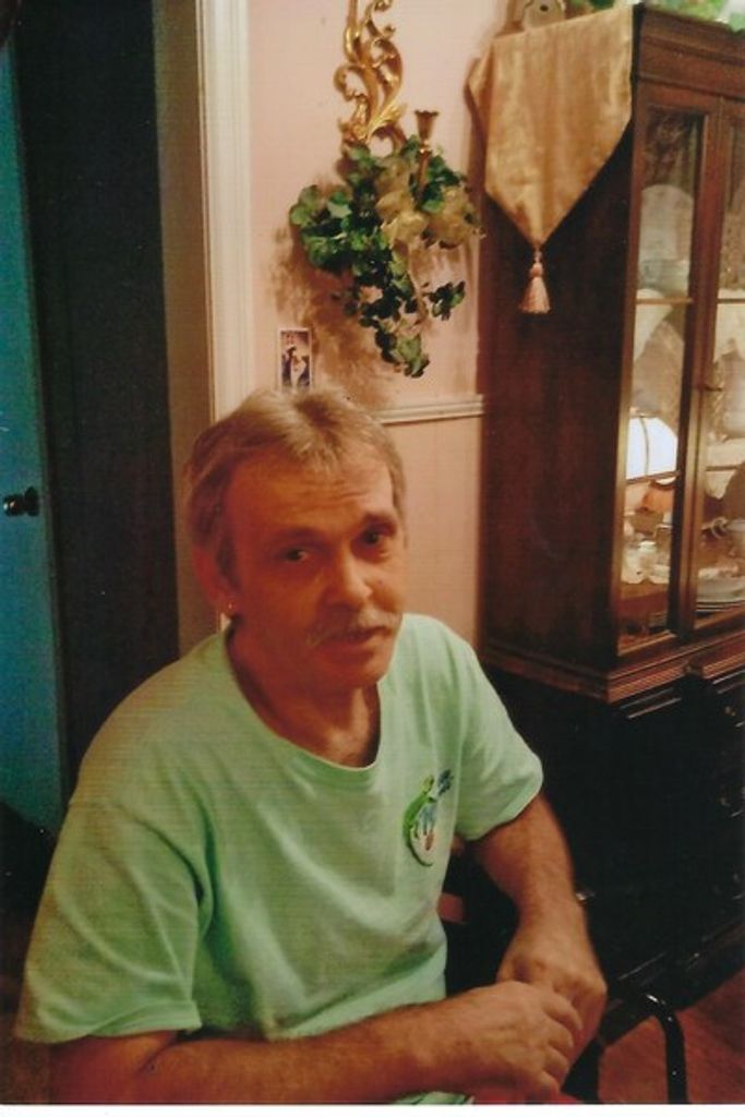 Mitchell Cline Vaughn Profile Photo