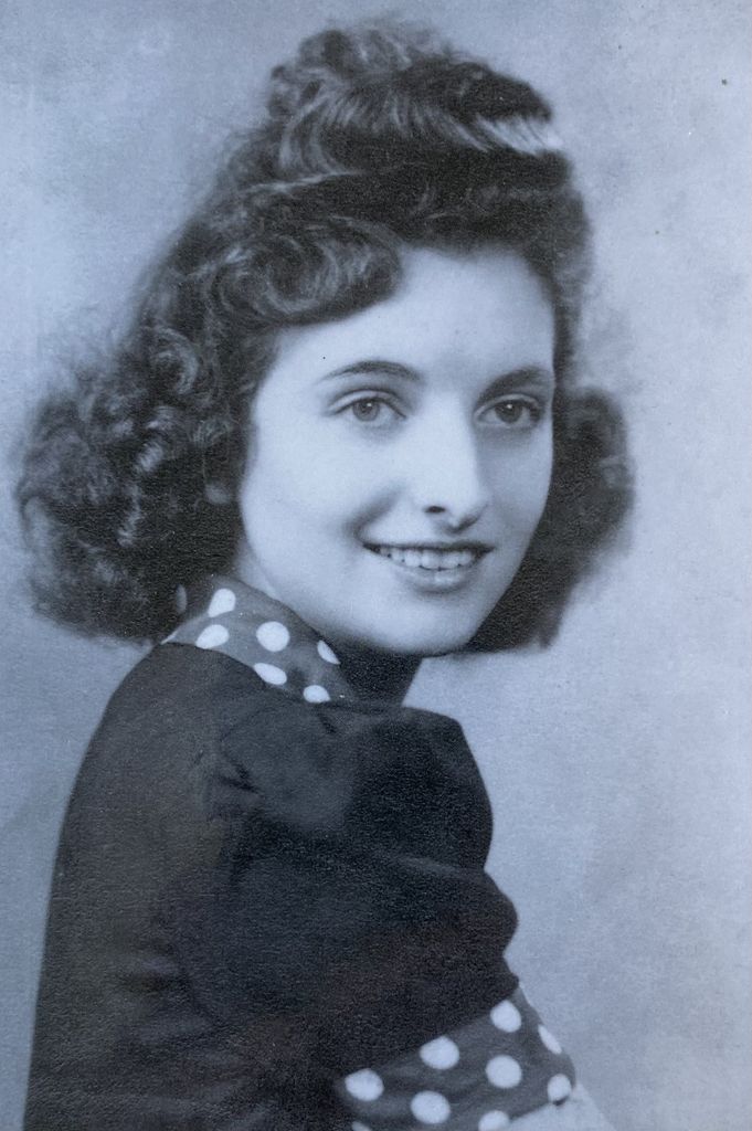 Anne Joan Profet Profile Photo