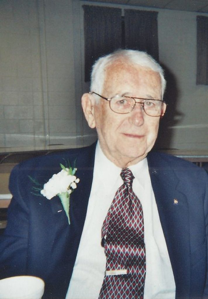 Clyde Ray Thomas