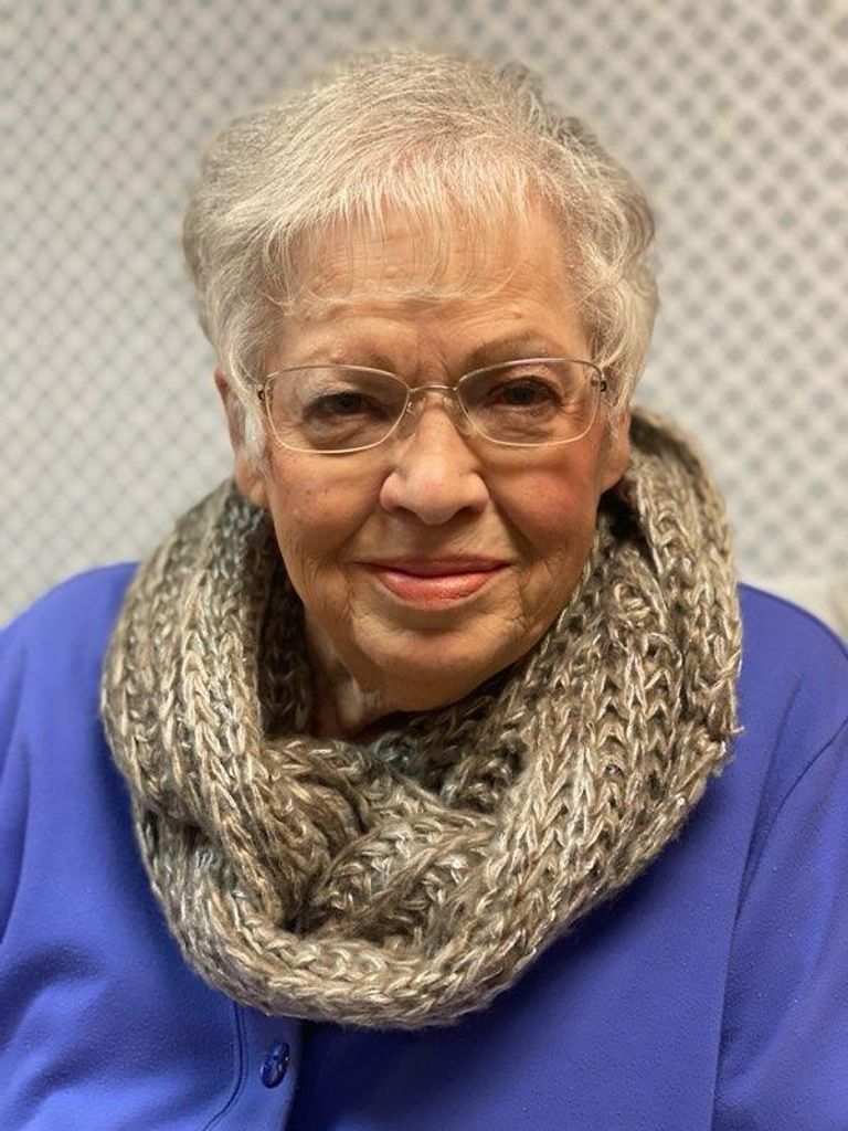 Donna Mae Serreyn Hess