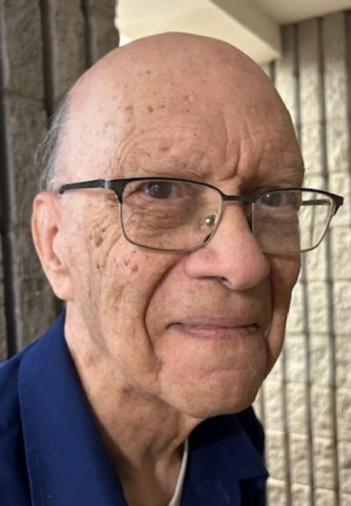 David Robert Cregmile Profile Photo