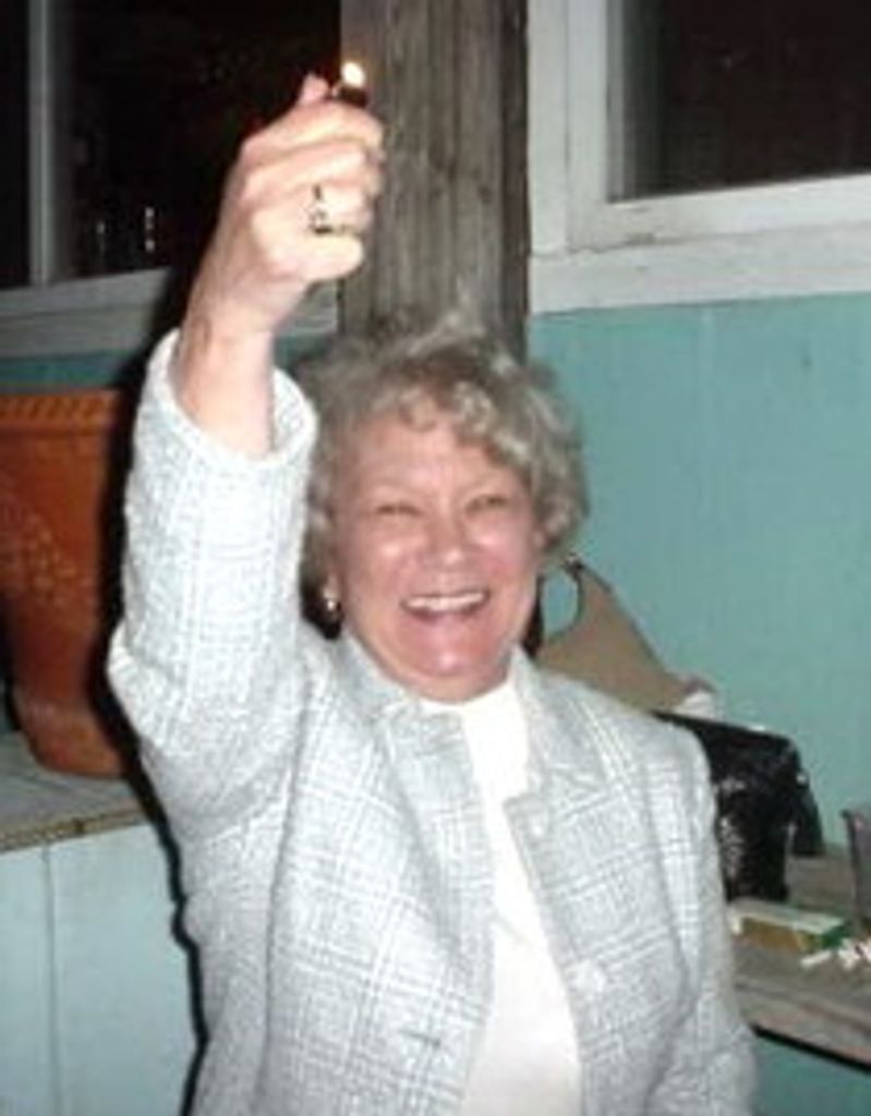 Nancy Smith Briones