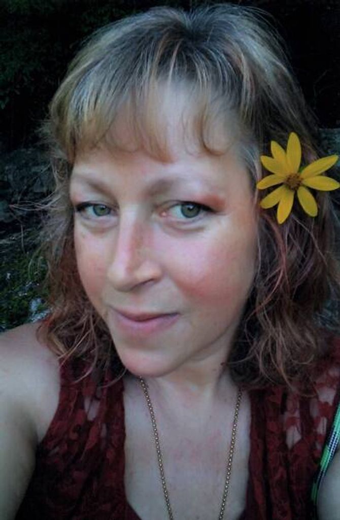 Jennifer F. Lutz Profile Photo