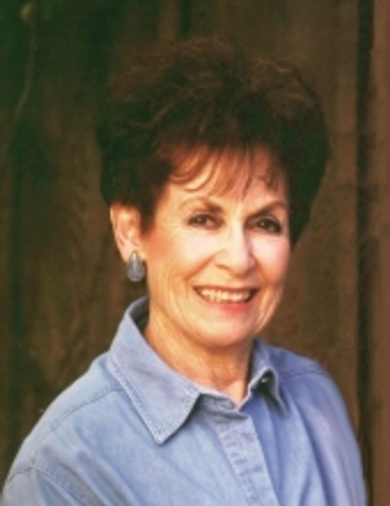 Gladys Davis Profile Photo