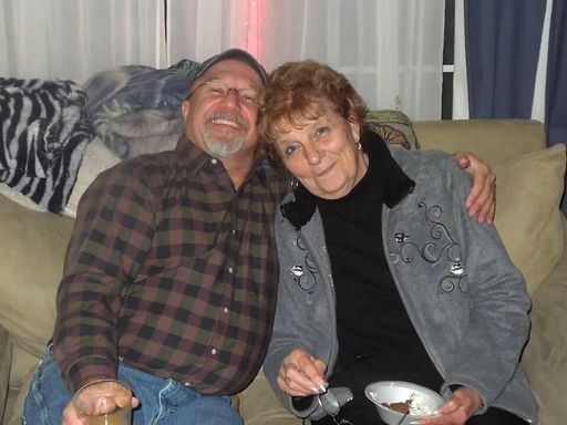 Betty L (Bradley)  Gillis photo gallery thumbnail 42 of 126