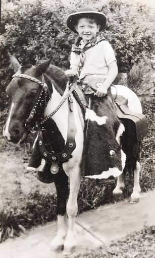 Lewis & Rosie Campbell photo gallery thumbnail 15 of 65