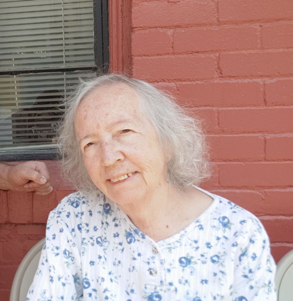 Nadine Baukman Profile Photo