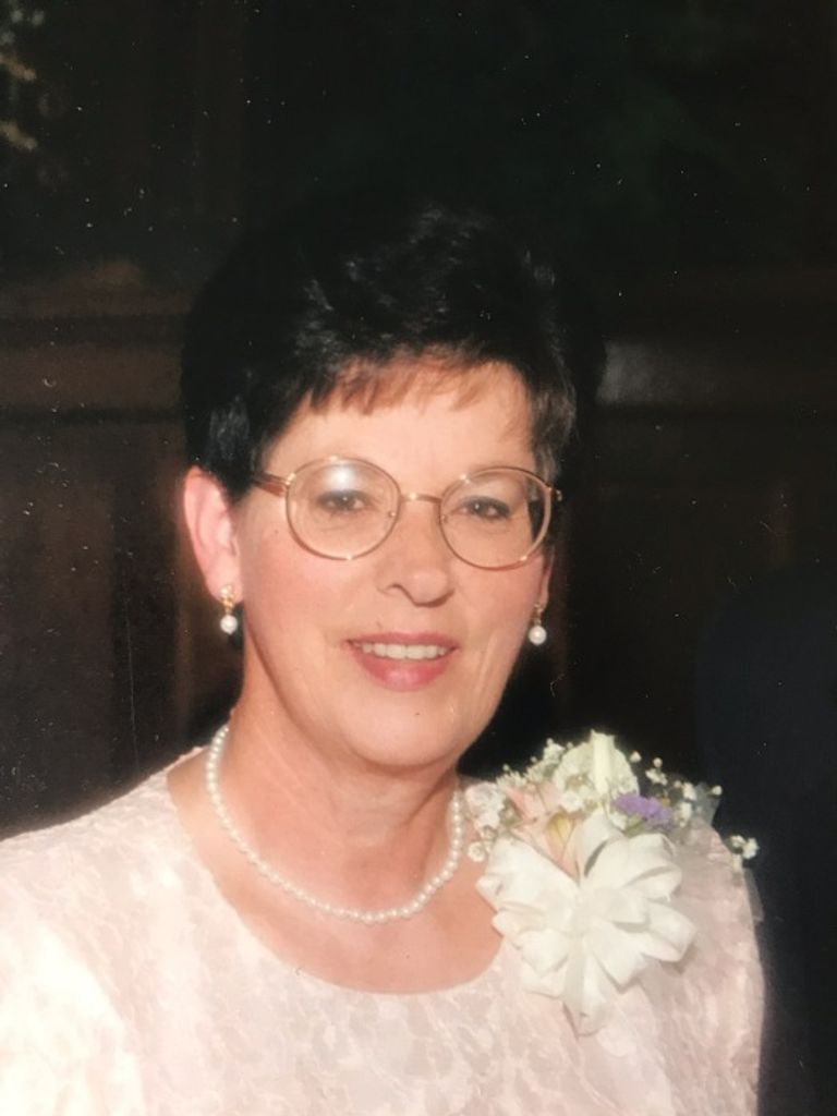 Carolyn White