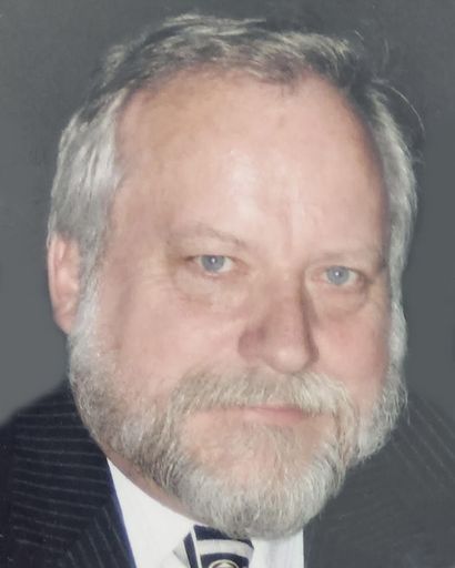 Bob McCullough's obituary image