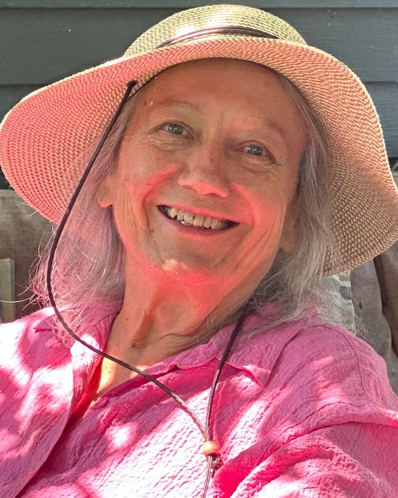 Elaine Marie Carlson Profile Photo