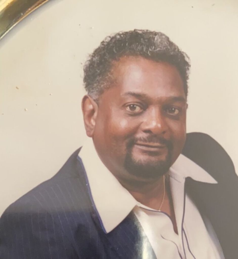 Charles E. Eaves Profile Photo