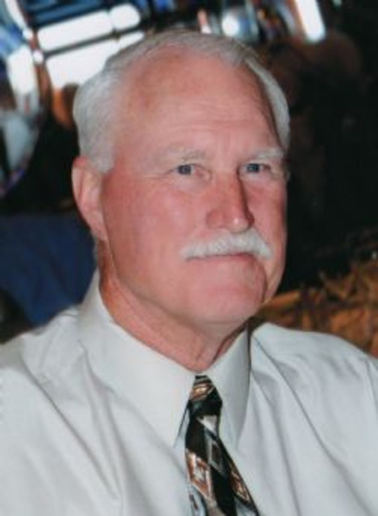 Dan Lewis