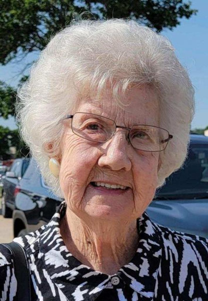 Mary Elizabeth Lundt