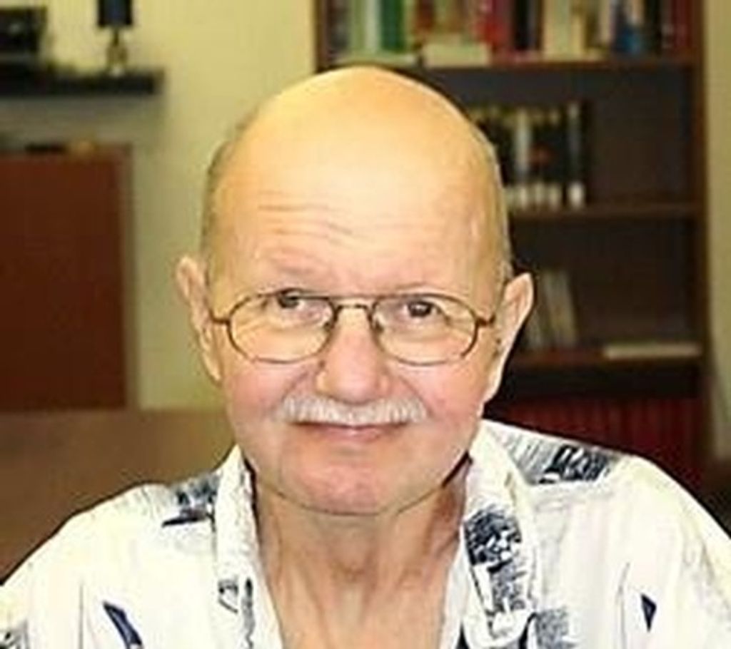 Kenneth R. Schmitt