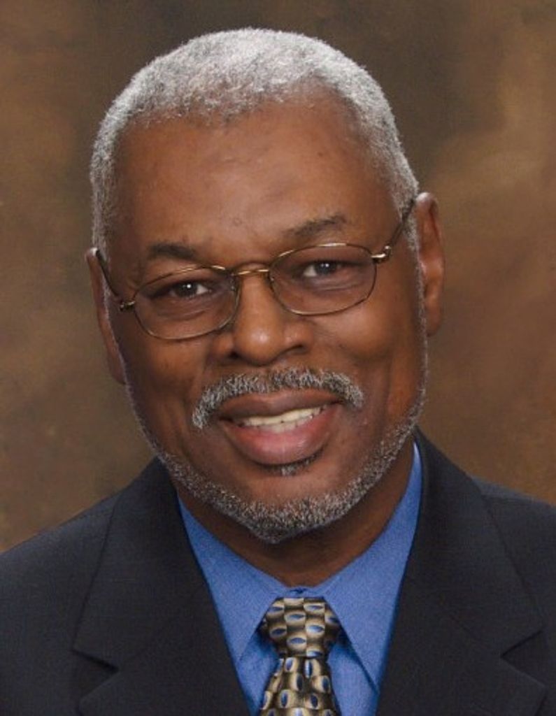 THOMAS SIMON