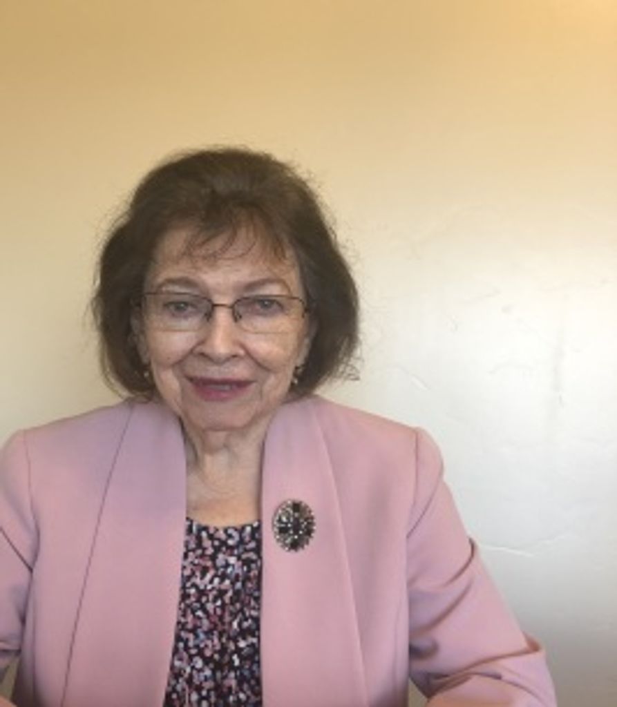 Elda Hinkins Profile Photo