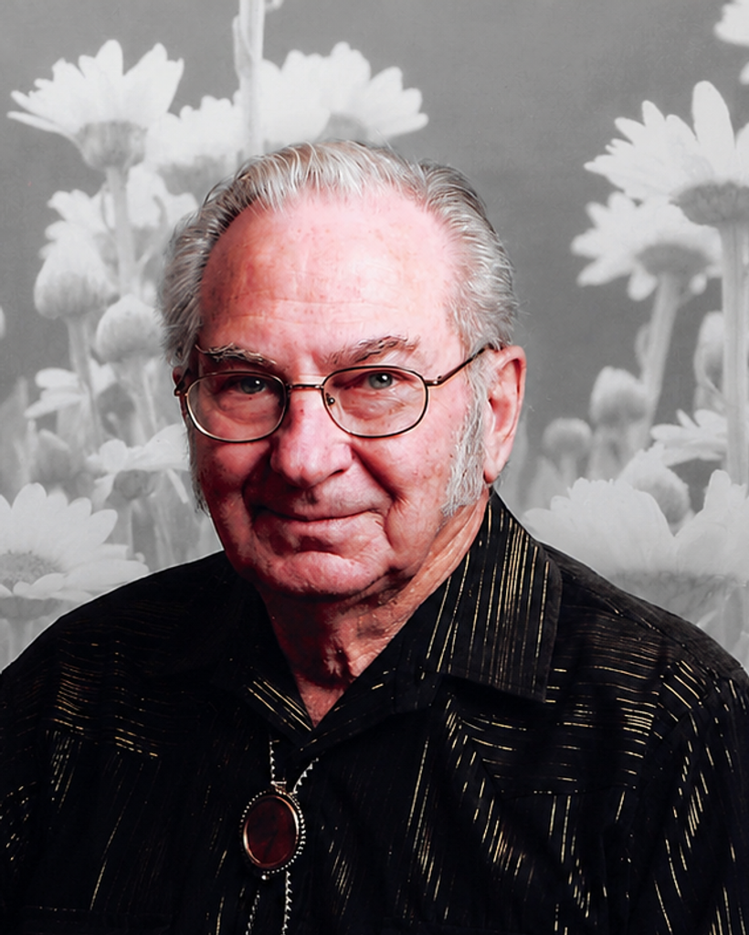 Lyle Louis Hahn Profile Photo