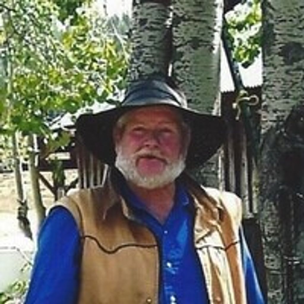 Paul Everett Connelley
