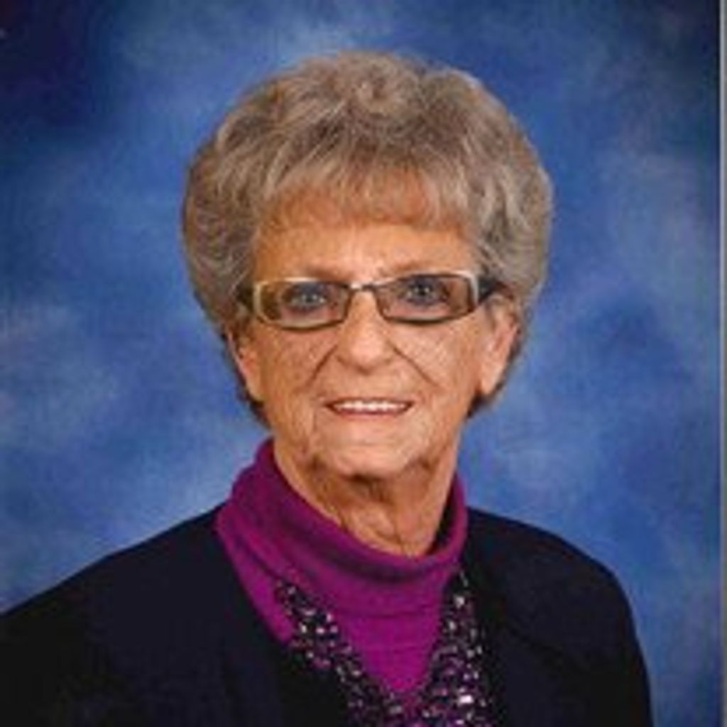 Marlis  Carol Buchholtz