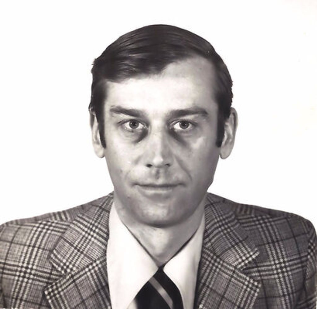 Conrad Waszak Profile Photo