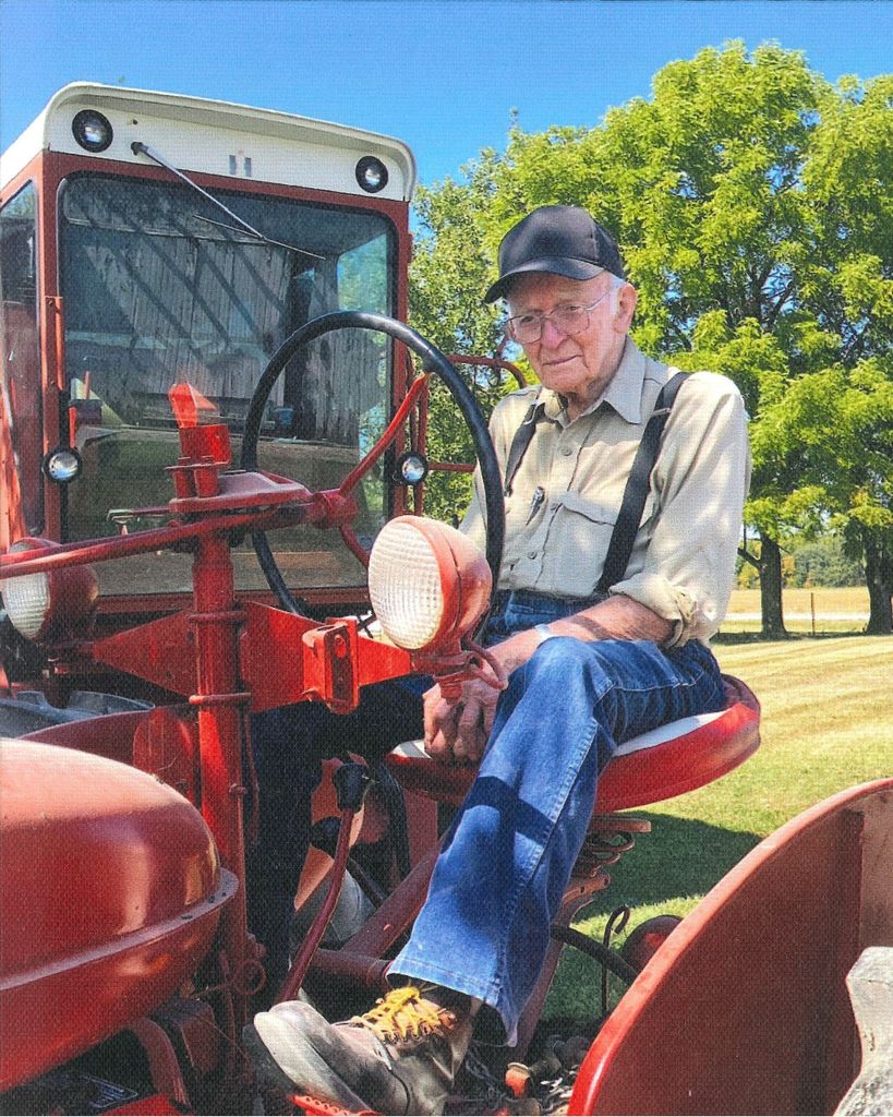 William "Bill" Bradford Pierce Profile Photo