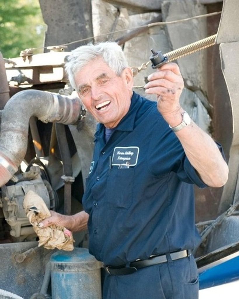 Norman Walter Schilling Profile Photo