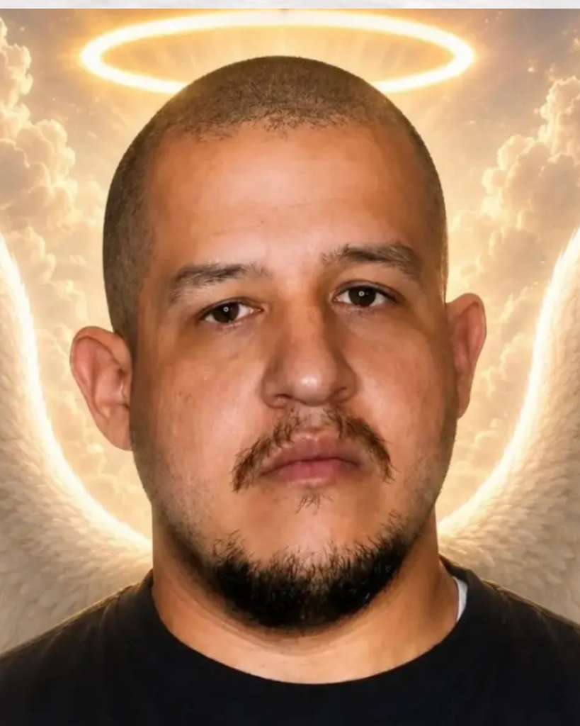 Robert Magaña Uribe Jr. Profile Photo