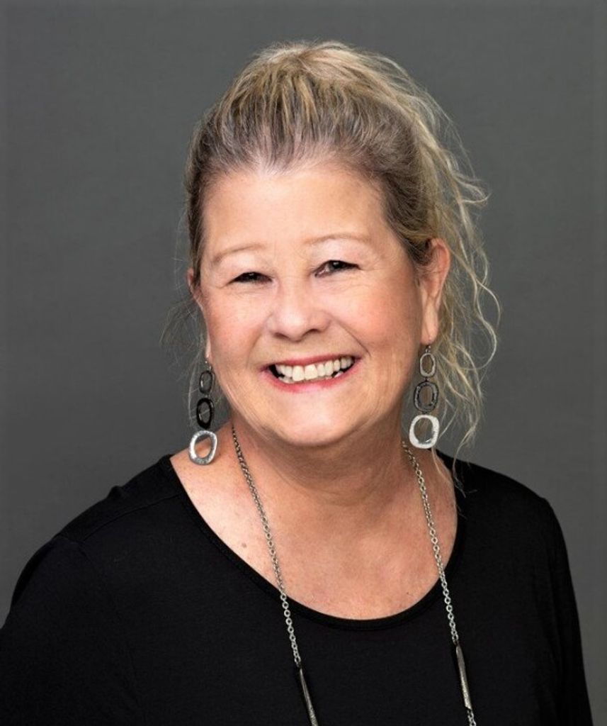 Betty Leverne Hartzell Profile Photo