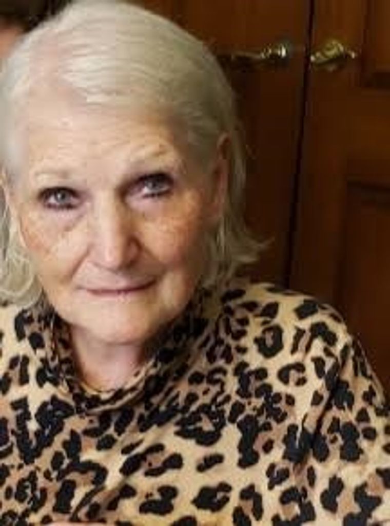Deborde, Gloria Jean