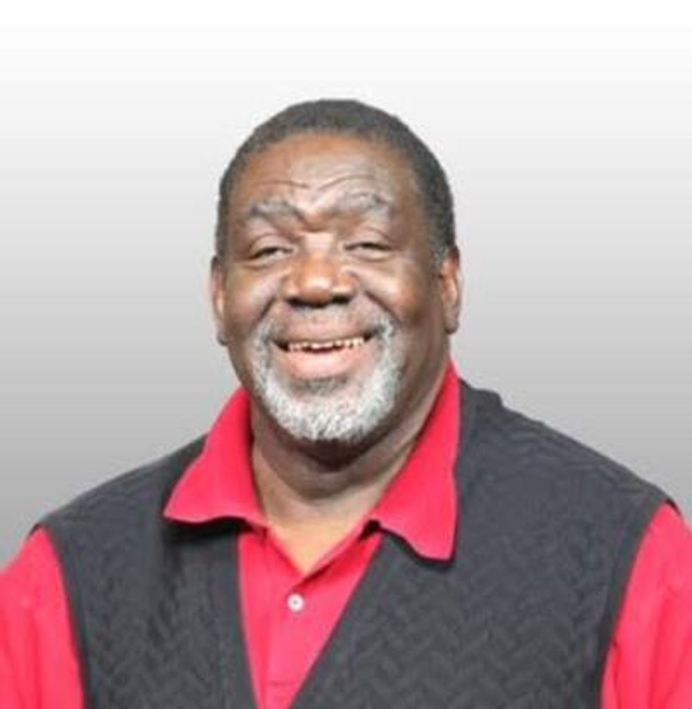 Robert Lee Robinson Profile Photo