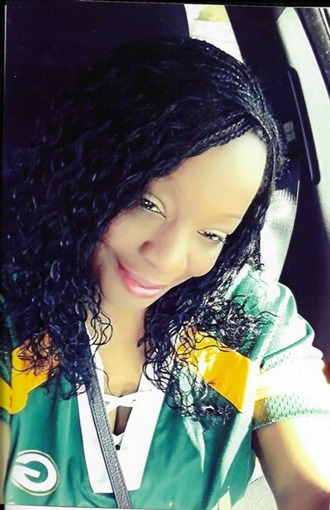Shantae J. Simmons Profile Photo