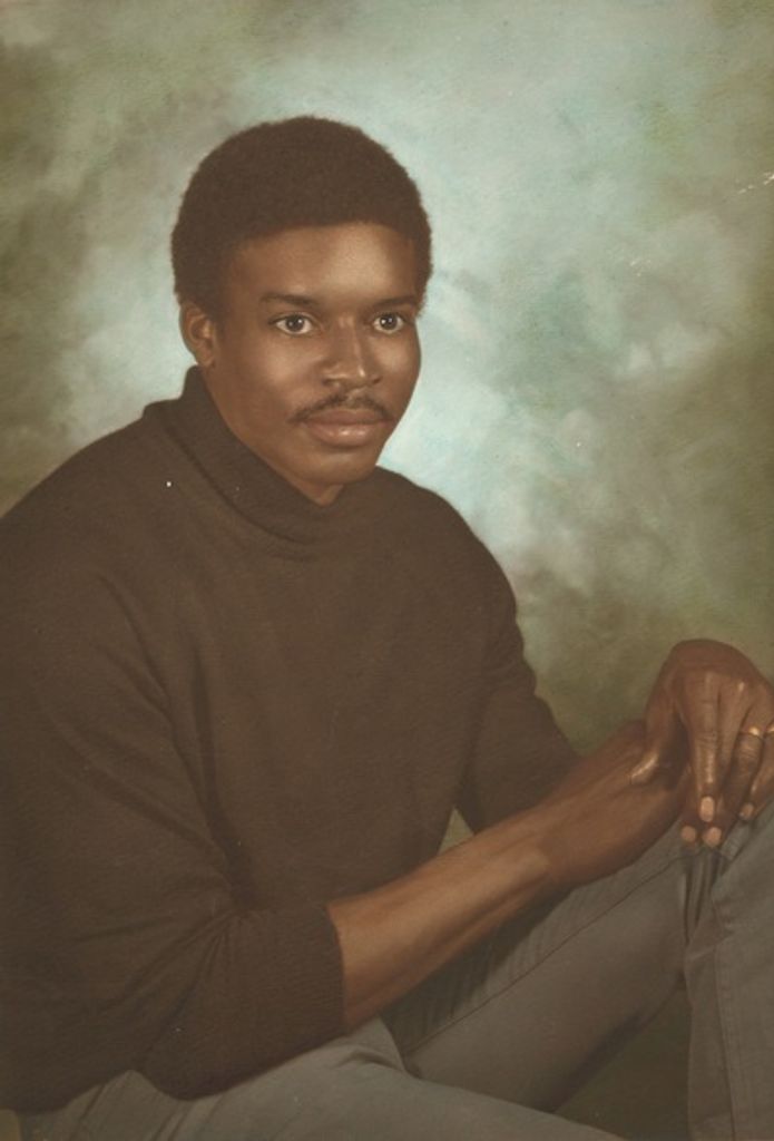 Eugene Latson Profile Photo